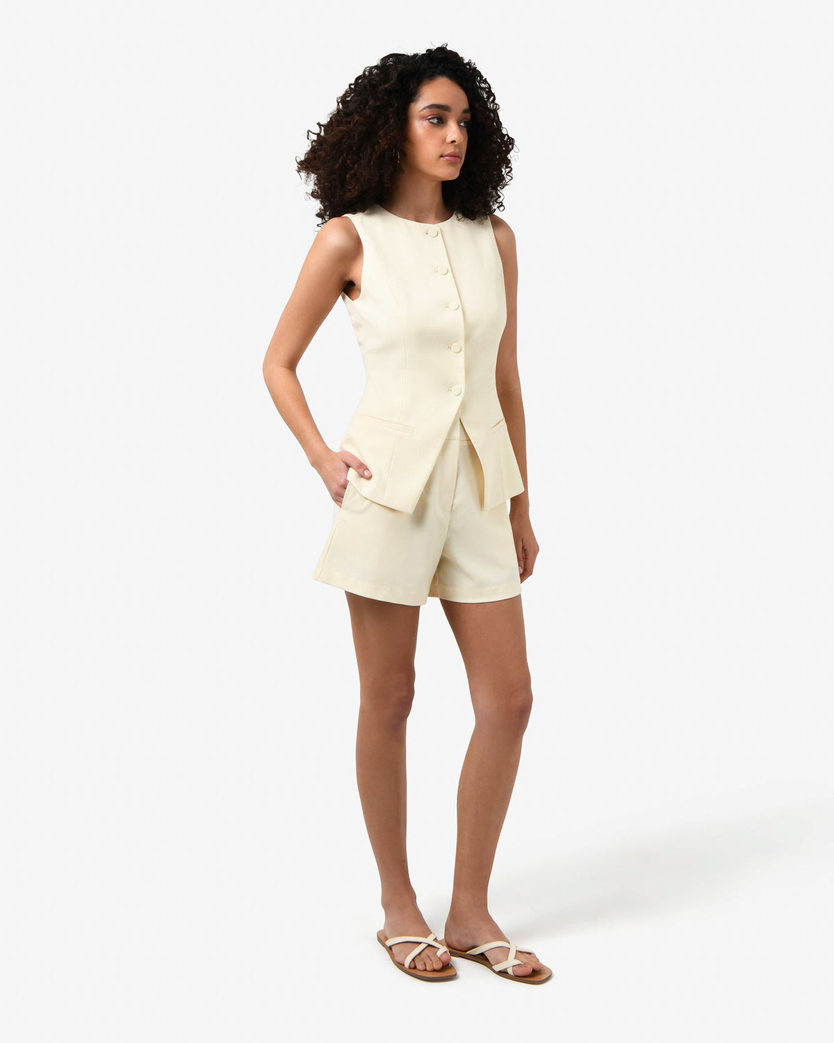 Rylan High Waist Short in butter — side view