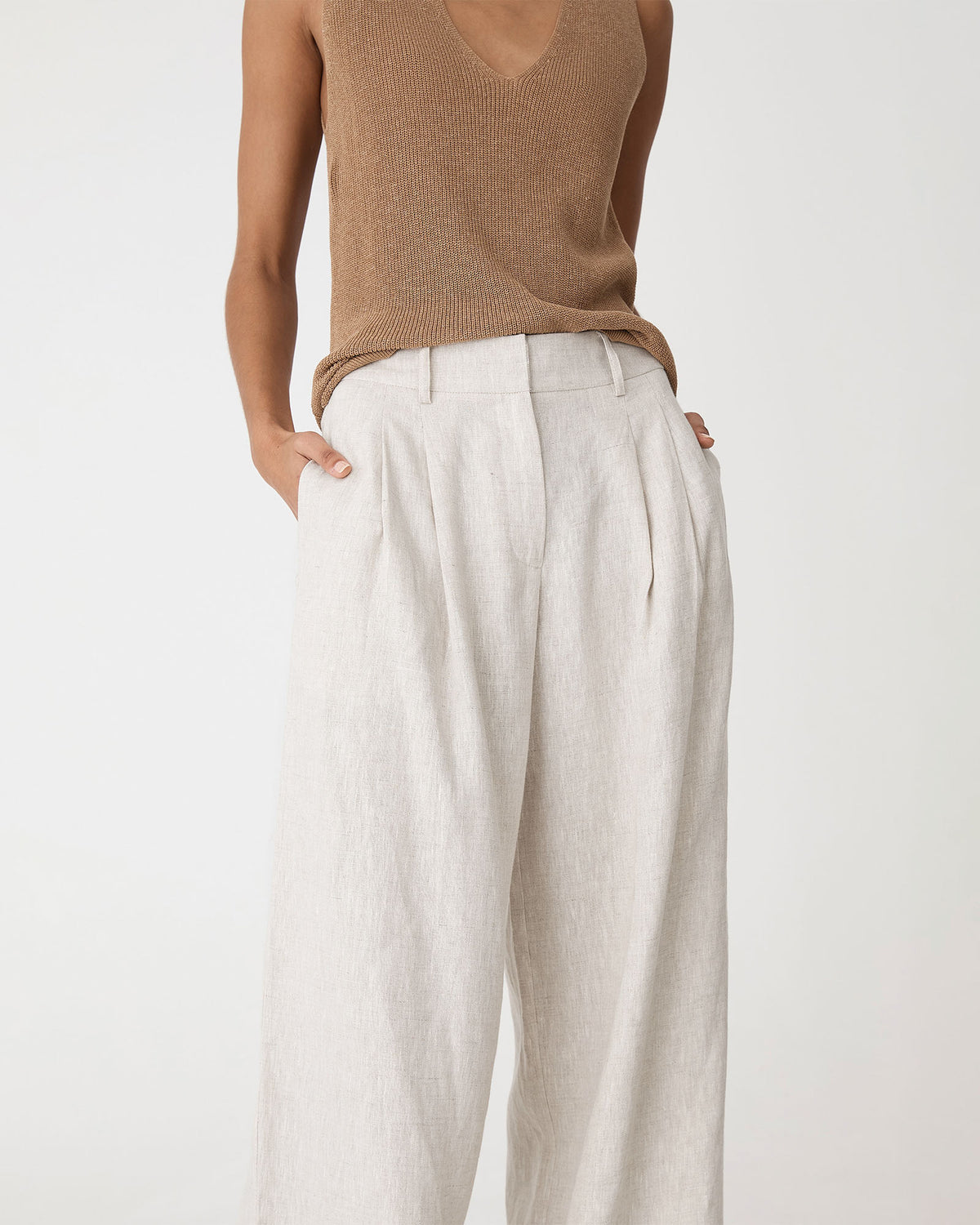 Ami Wide Leg Linen Pants in greige — close-up view 2