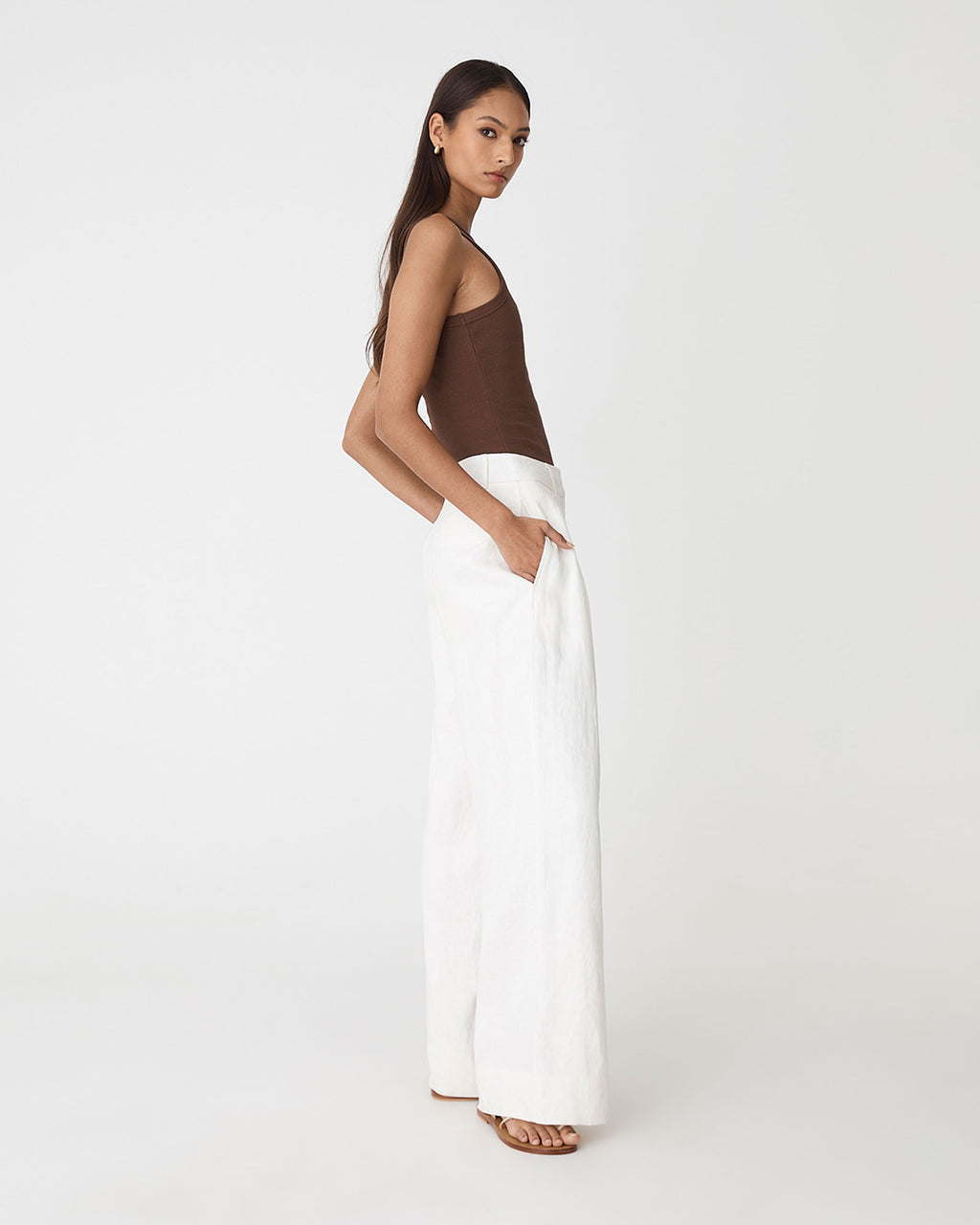 Ami Wide Leg Linen Pants in white — side view 2