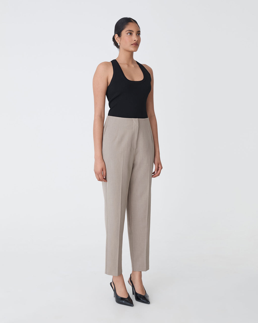 Mila Tapered Leg Pant in fawn — side view