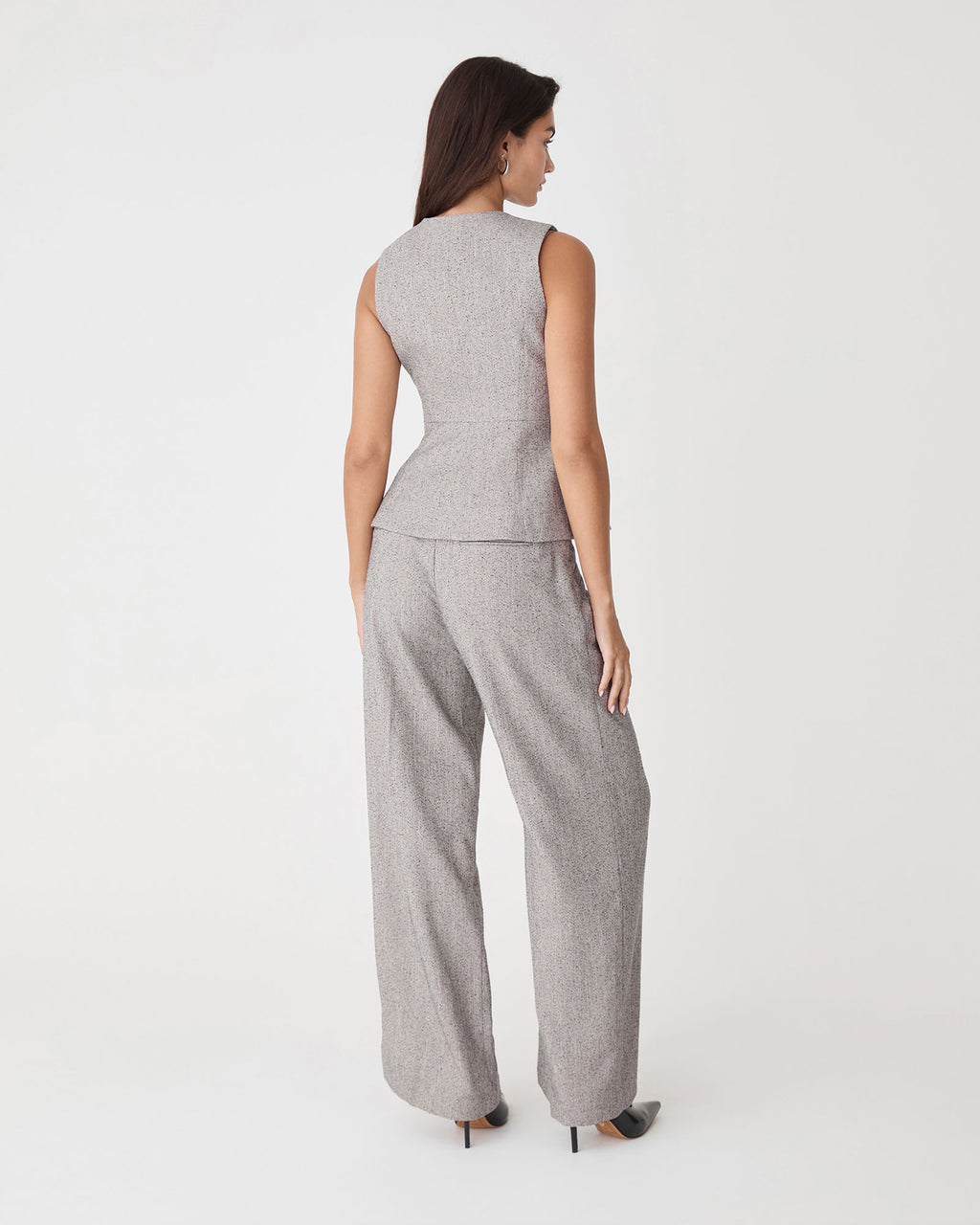 Nevada Herringbone Pants in salt pepper — back view