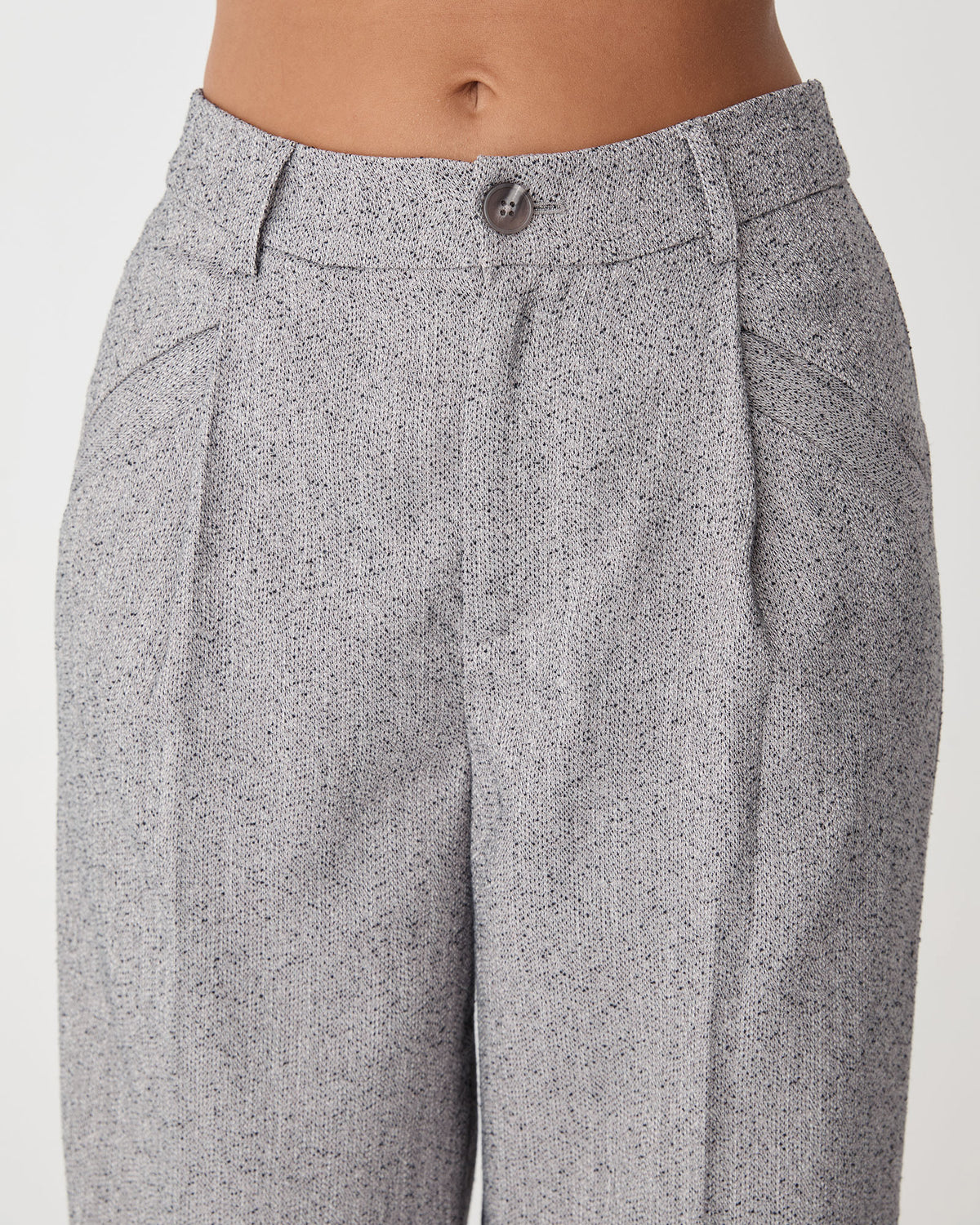 Nevada Herringbone Pants in salt pepper — fabric detail