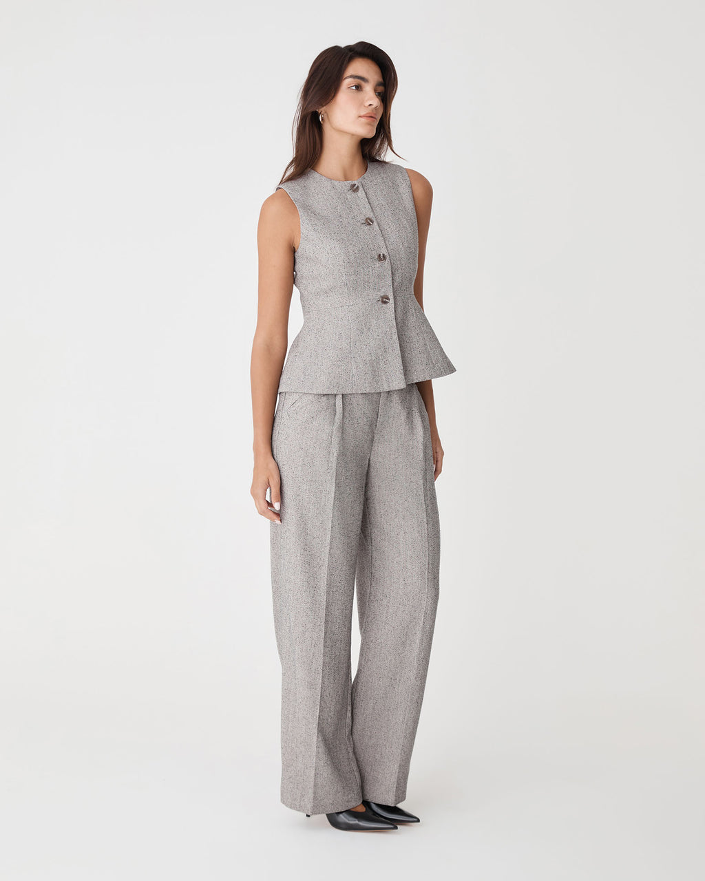 Nevada Herringbone Pants in salt pepper — side view