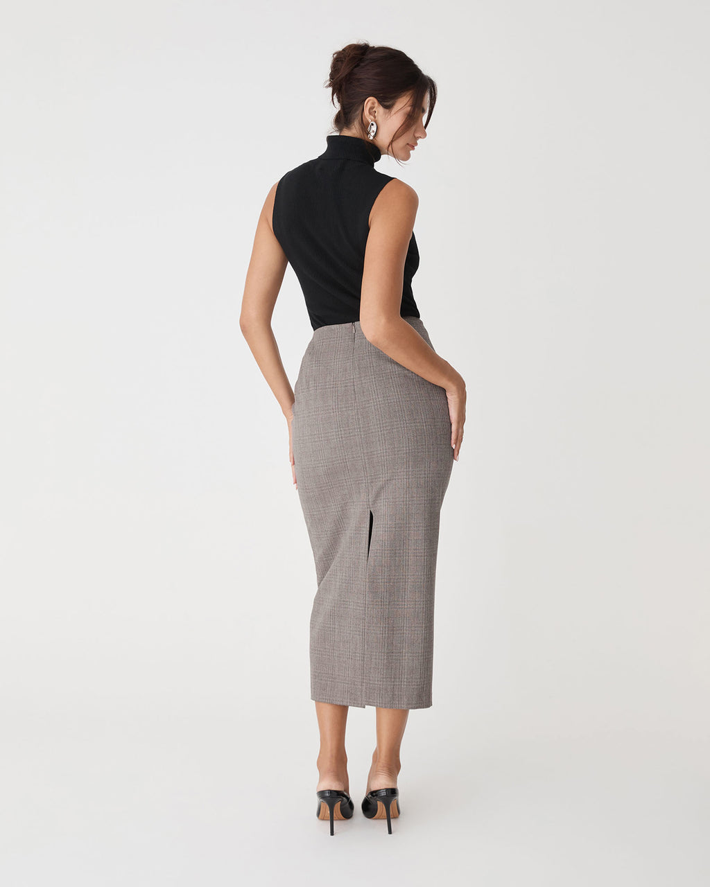 Loretta Midi Pencil Skirt in latte check — back view