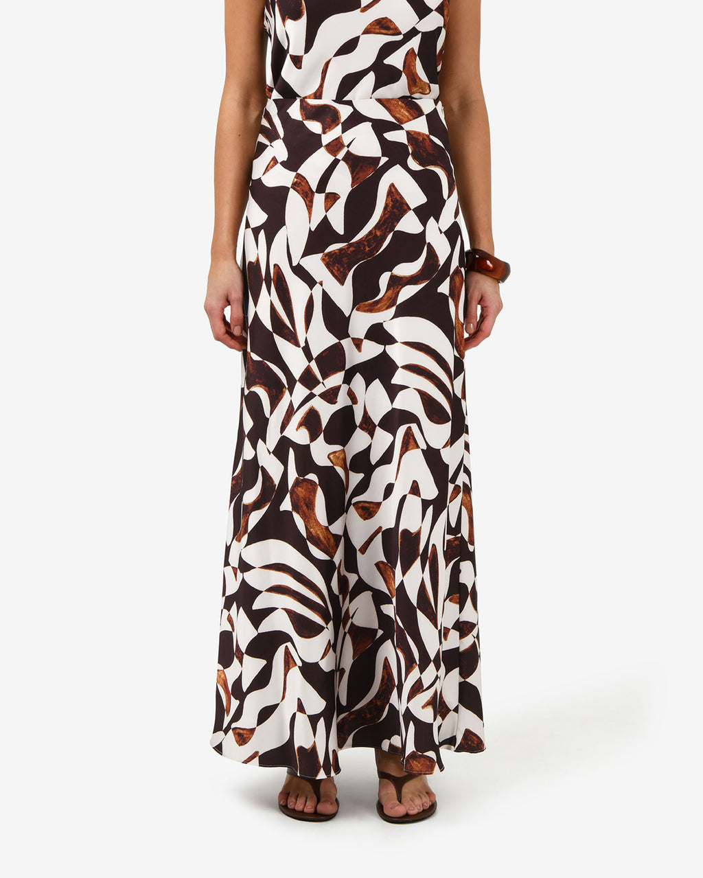 Hazel Printed A-line Skirt in brown retro — close-up view