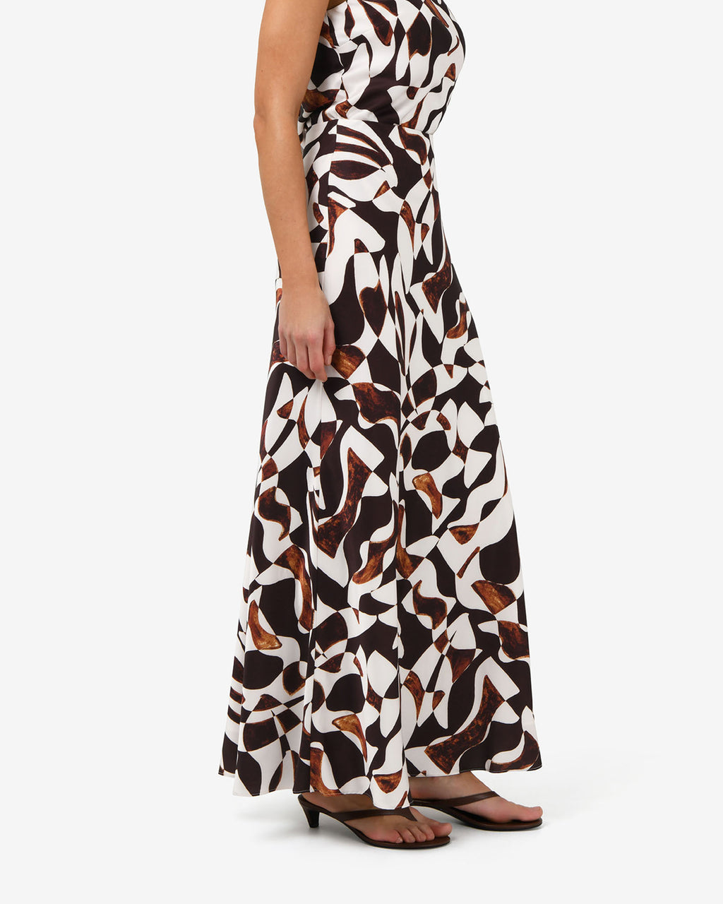 Hazel Printed A-line Skirt in brown retro — side view
