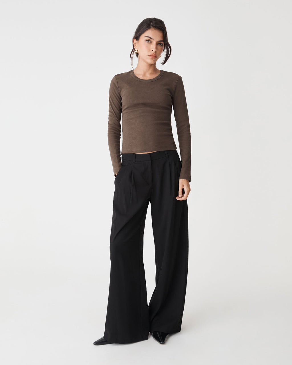 Devon Long Sleeve Rib Tee in chocolate — full-length view