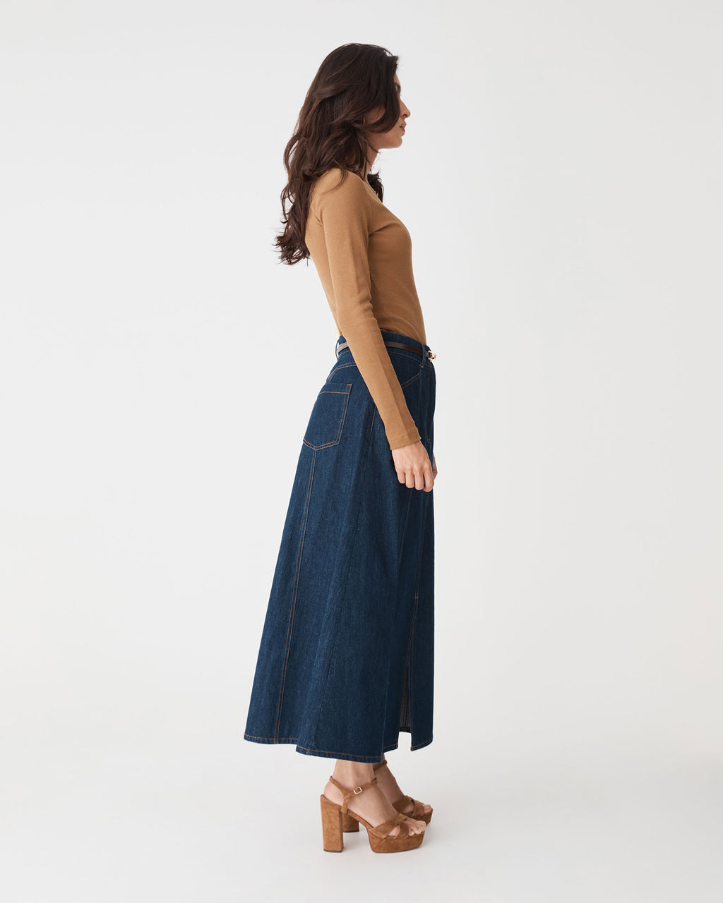 Devon Long Sleeve Rib Tee in ochre — side view