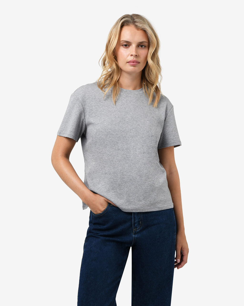May Relaxed Cotton T-shirt in grey — close-up view