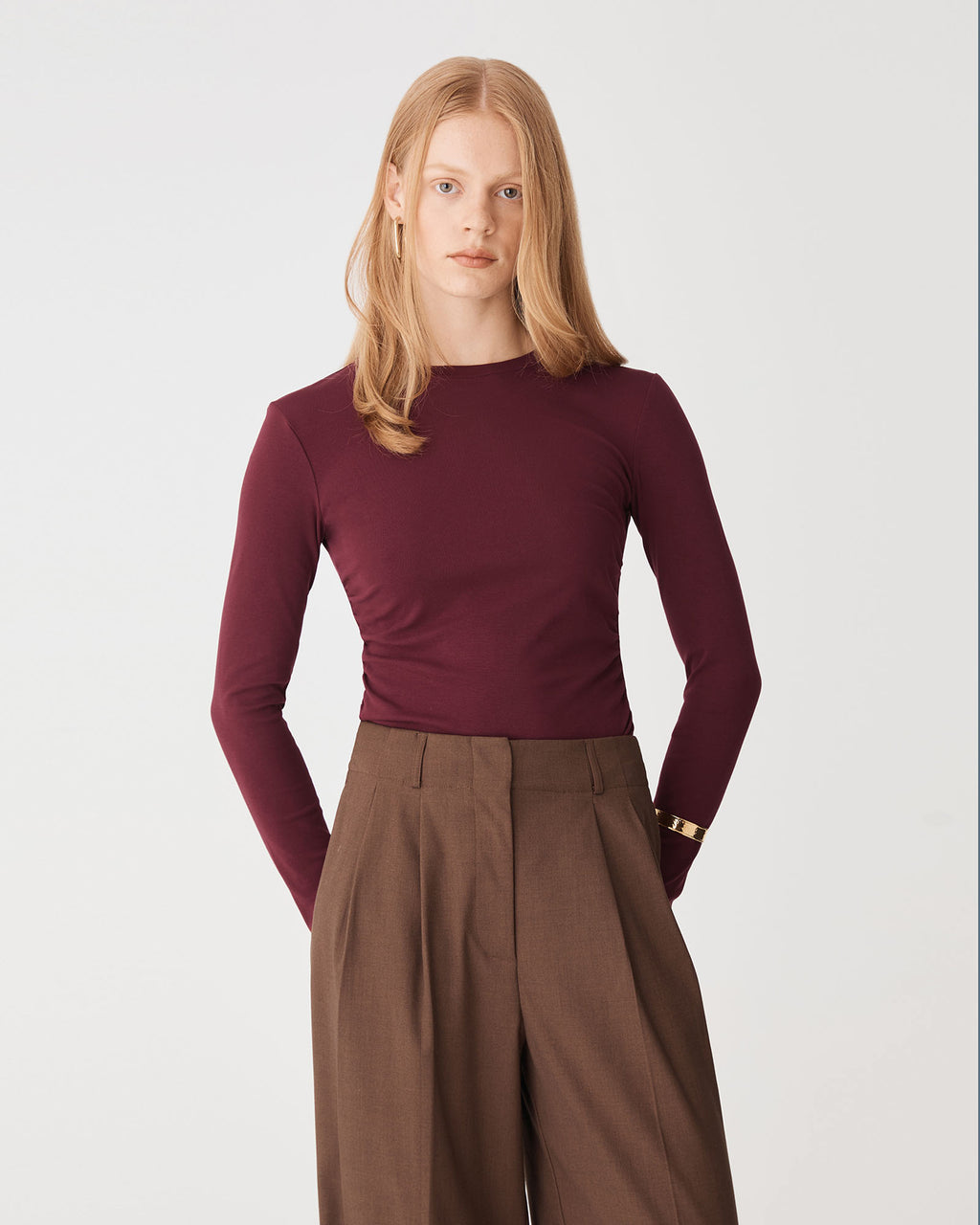 Wyatt Long Sleeve Tee in bordeaux — close-up view
