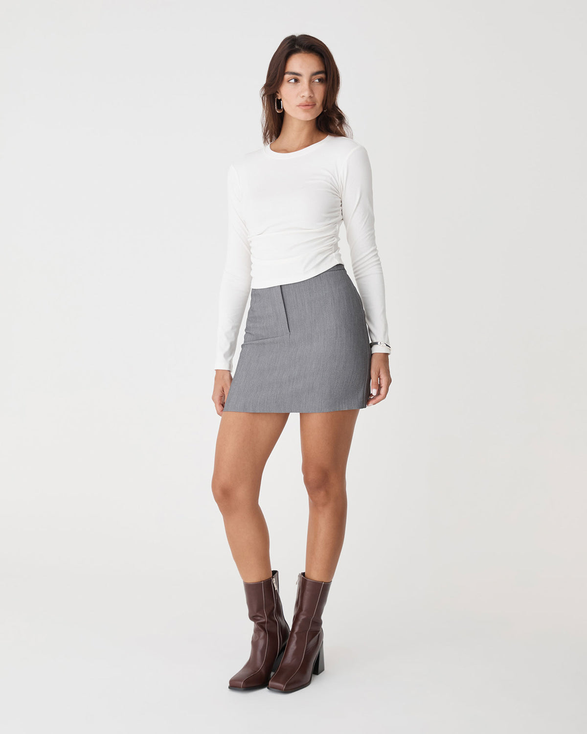 Wyatt Long Sleeve Tee in ivory — full-length view 2