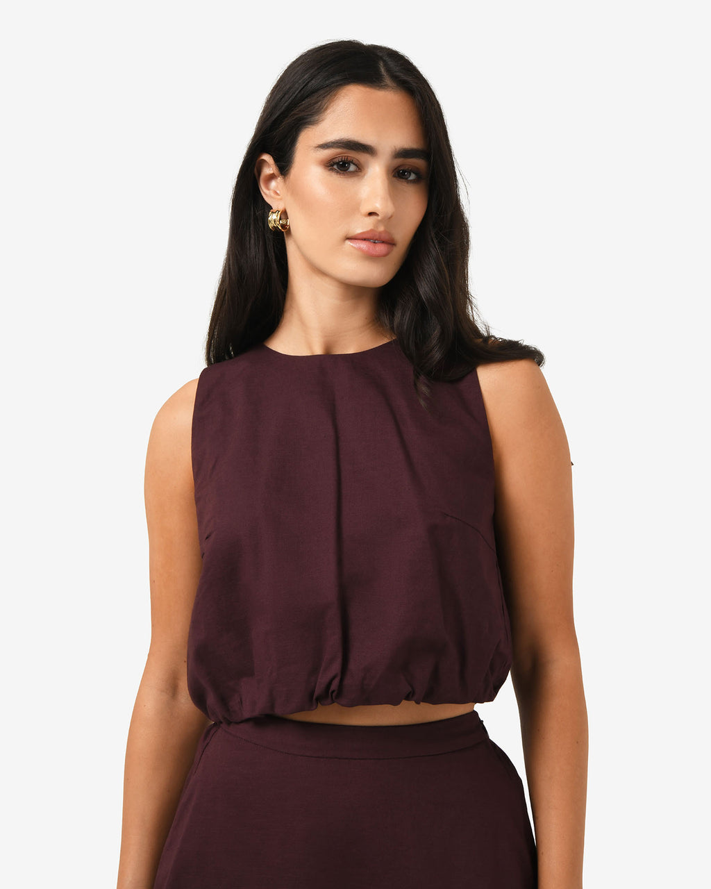 Kenya 2 Ruched Linen Top in aubergine — close-up view