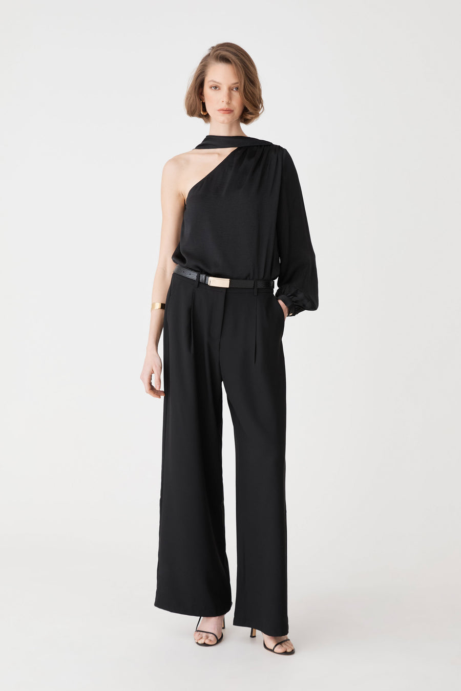 Daphne Pleated Crepe Pants