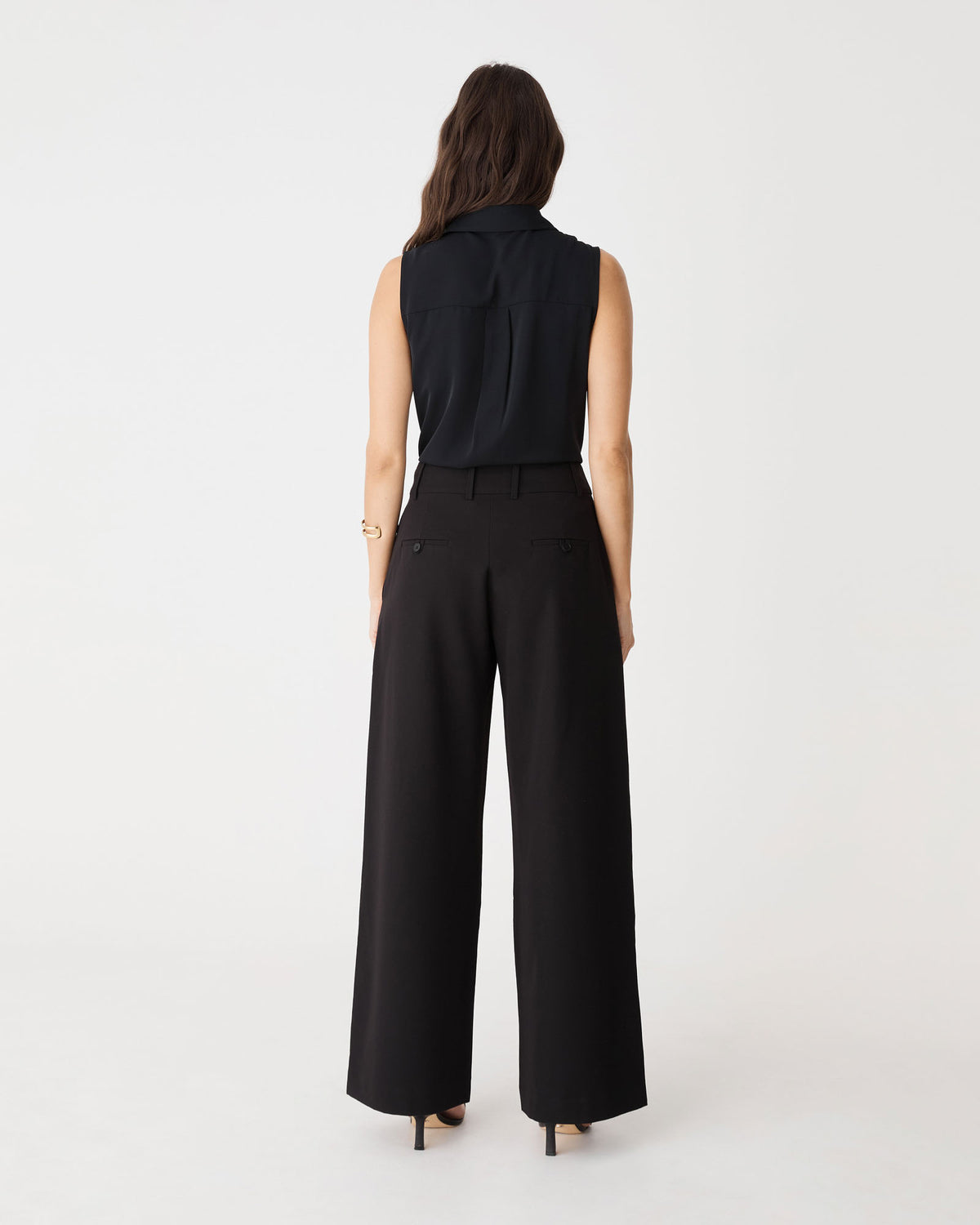Brooklyn Sleeveless Shirt