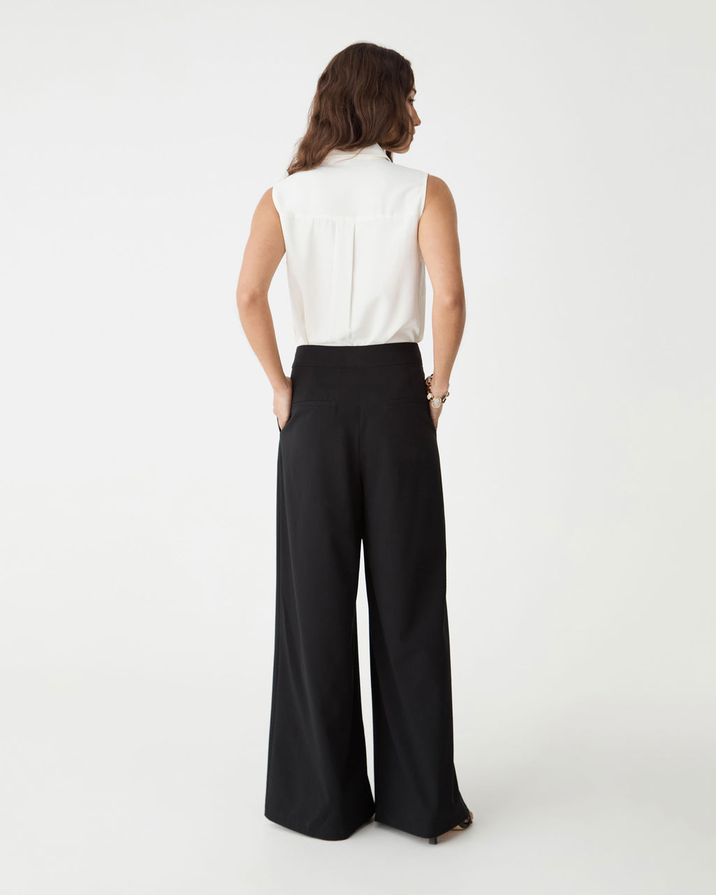 Brooklyn Sleeveless Shirt