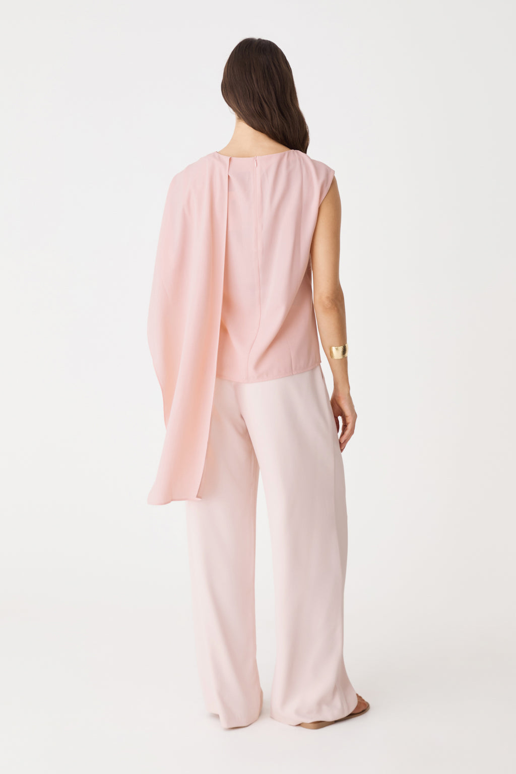 Cecilia Asymmetric Top