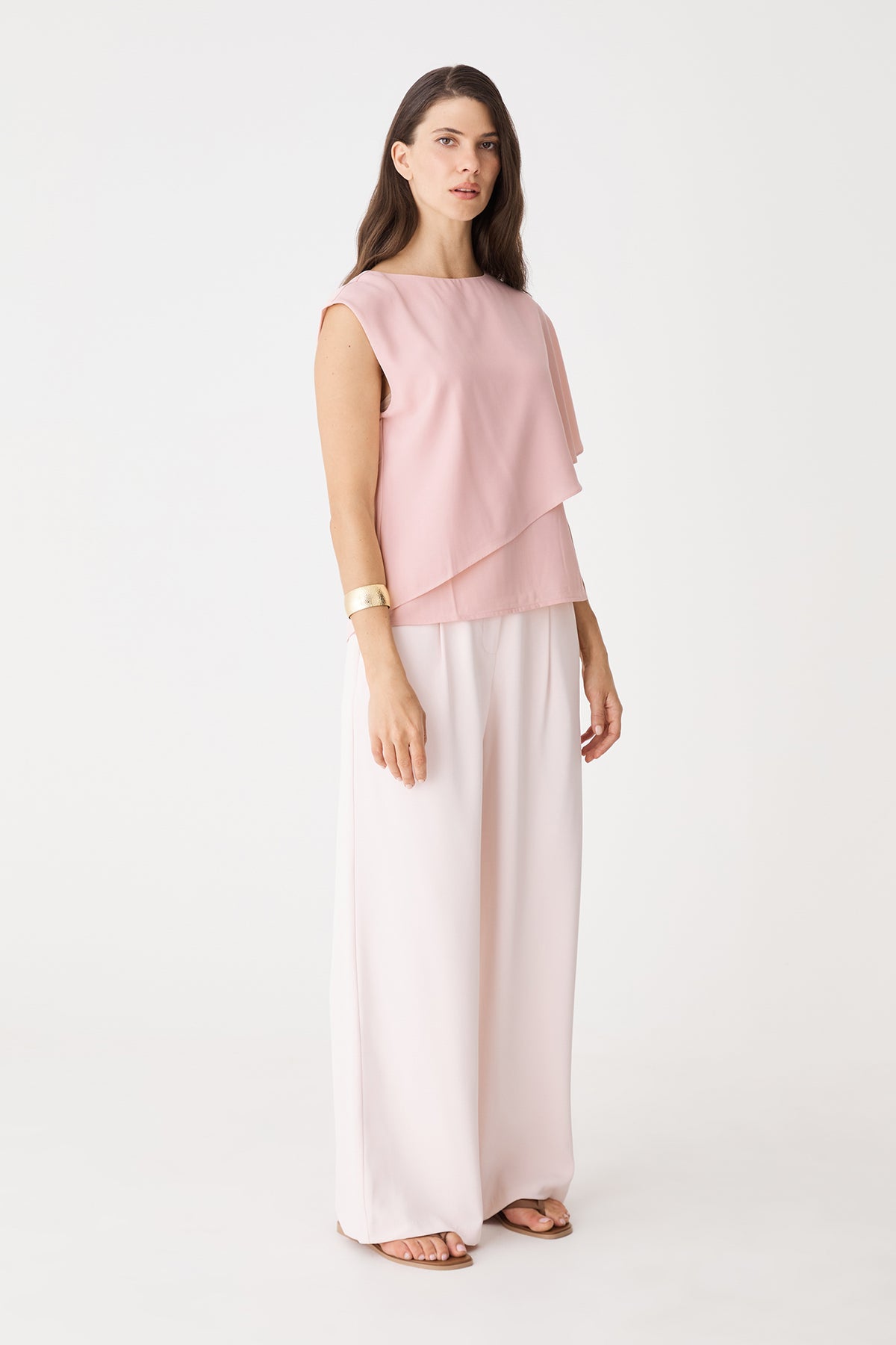 Cecilia Asymmetric Top