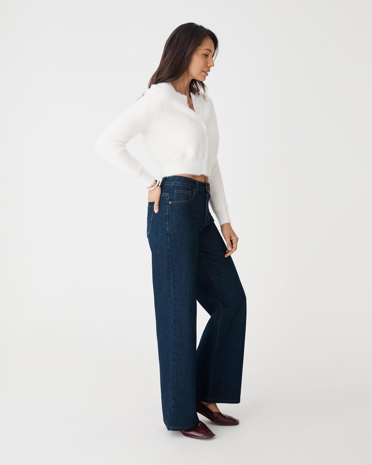 Nancy Wide Leg Jeans in dark denim — side view