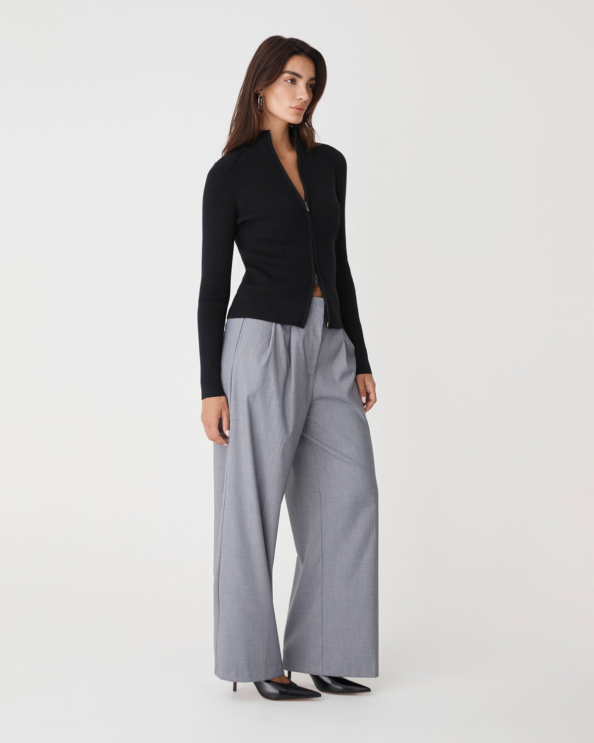 Blake Ribbed Zip Cardigan in black — side view