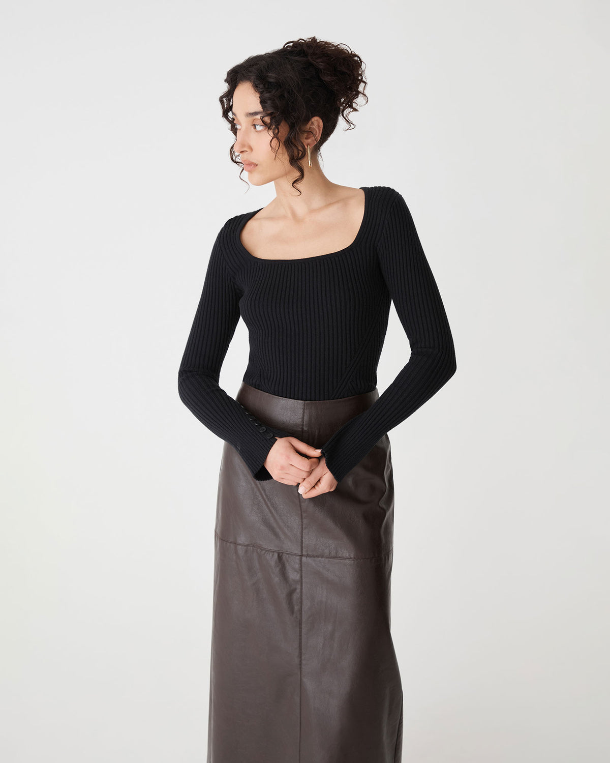 Zahlia Square Neck Rib Knit in black — close-up view