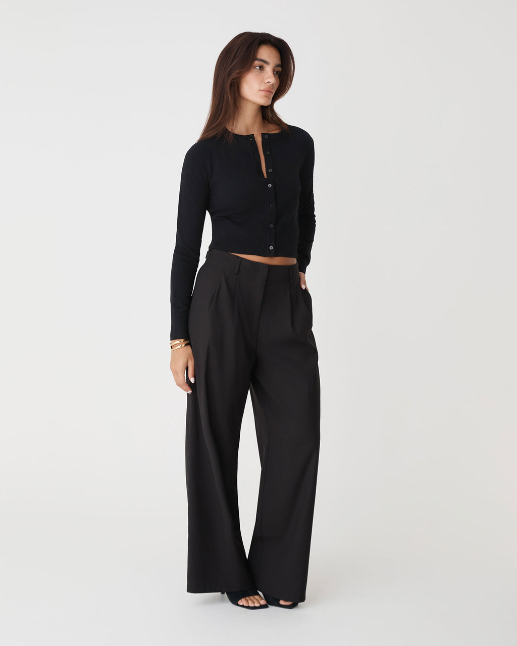 Cassie Crew Neck Cardigan in black — side view