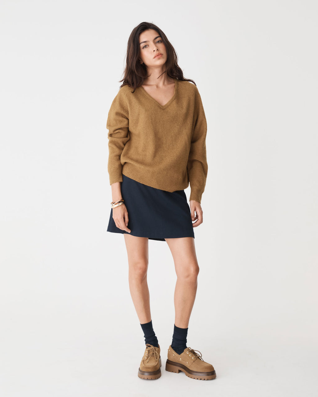 Octavia V-Neck Jumper in gold — full-length view