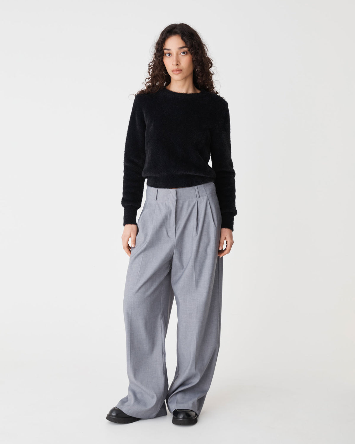 Vanessa Fluffy Jumper in black — full-length view