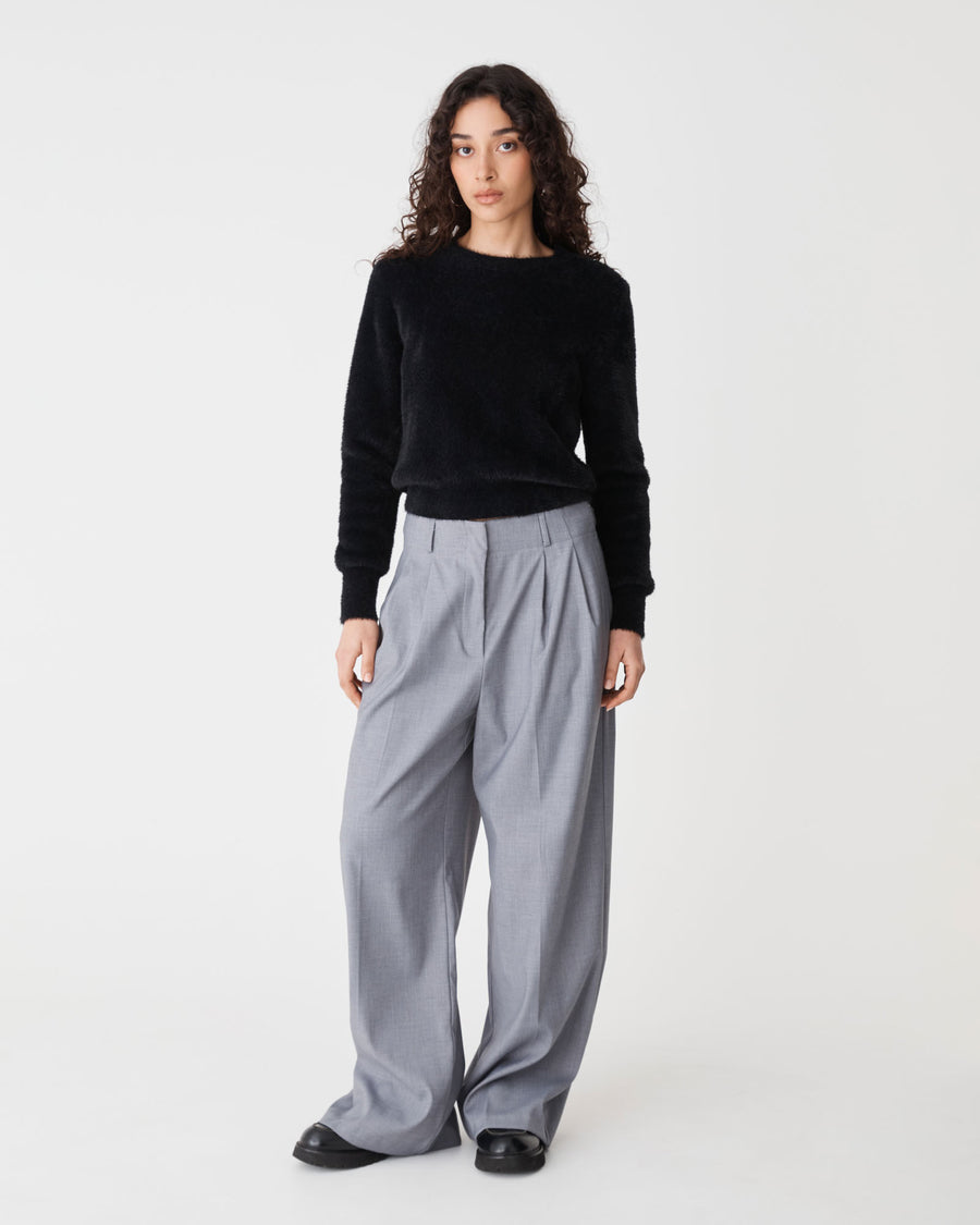 Vanessa Fluffy Jumper in black — full-length view