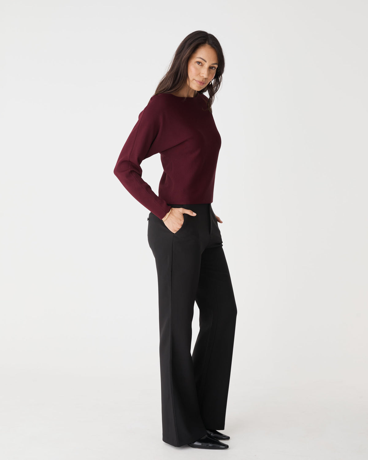 Jamie Dolman Sleeve Knit in plum — side view