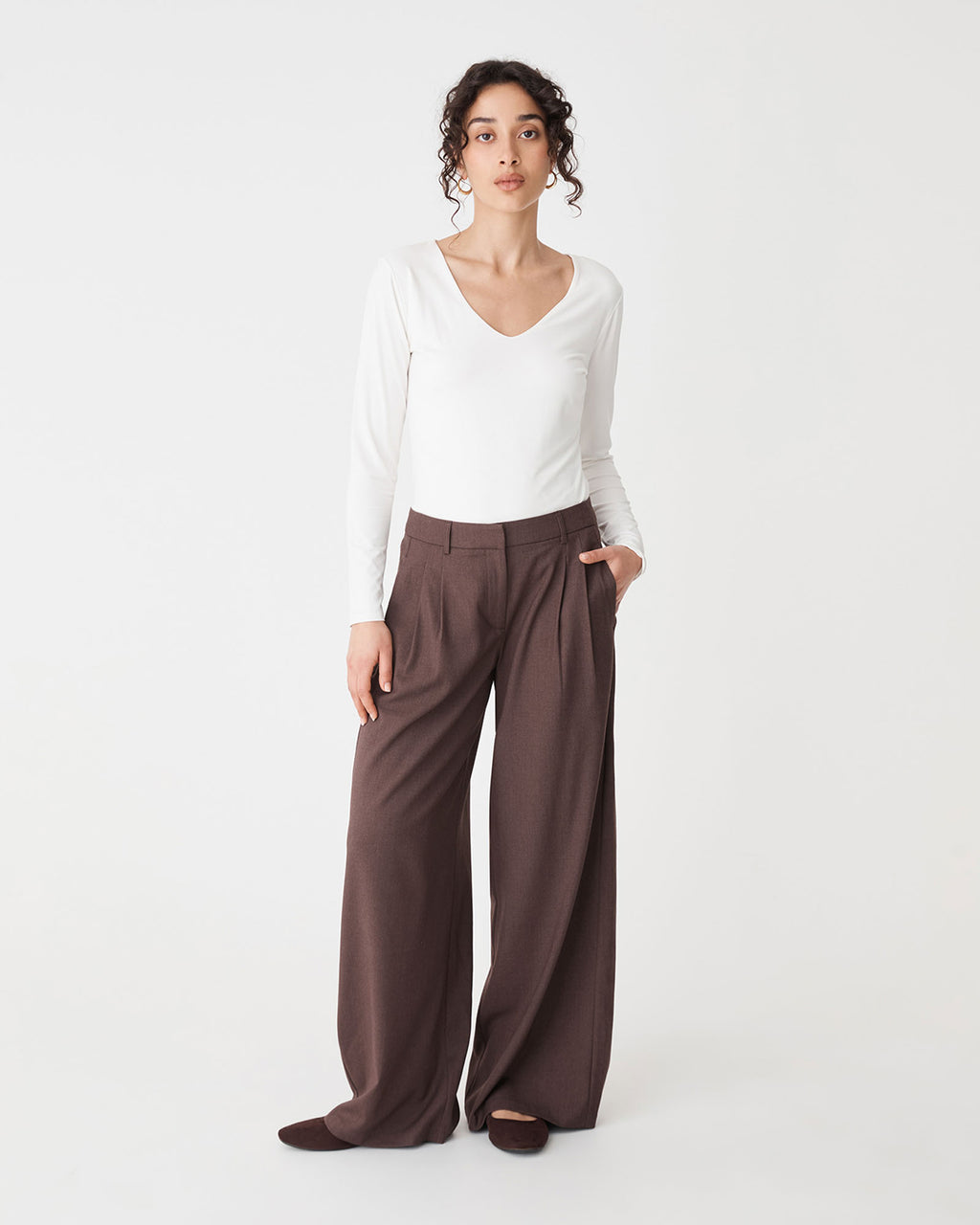 Arden Mid Rise Pleated Pants in dark mocha — full-length view