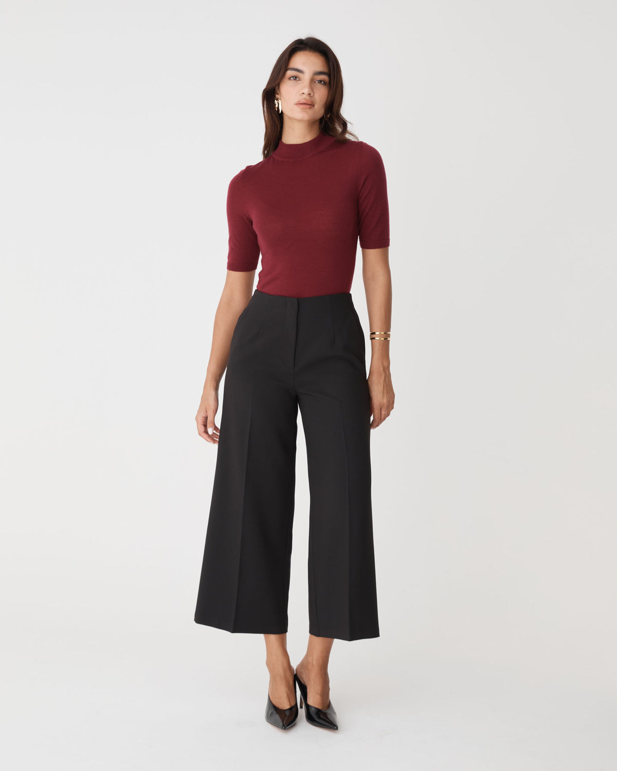 Nikki Culotte Trousers in black — full-length view 2