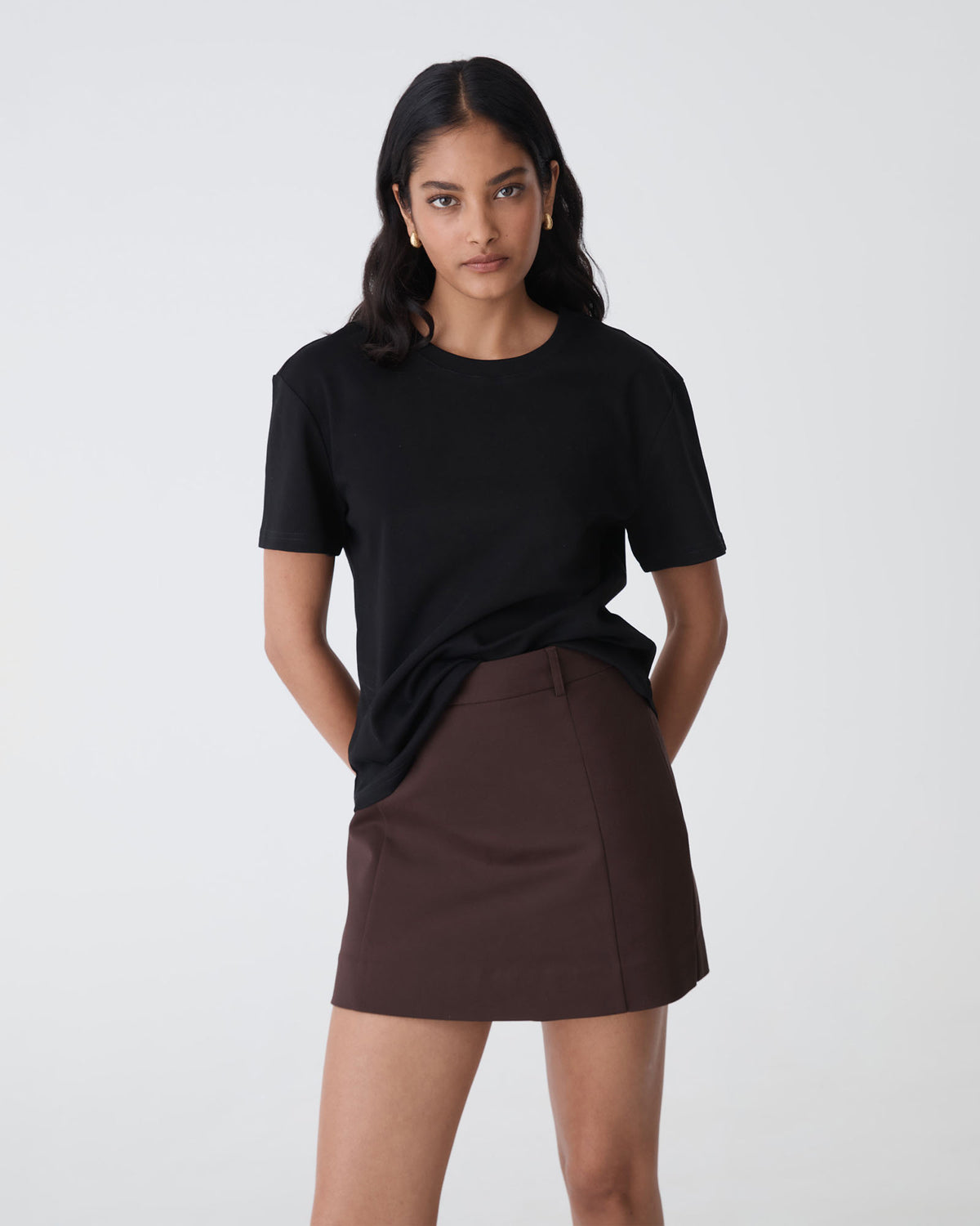 Safira Mini Skort in chocolate — close-up view 2