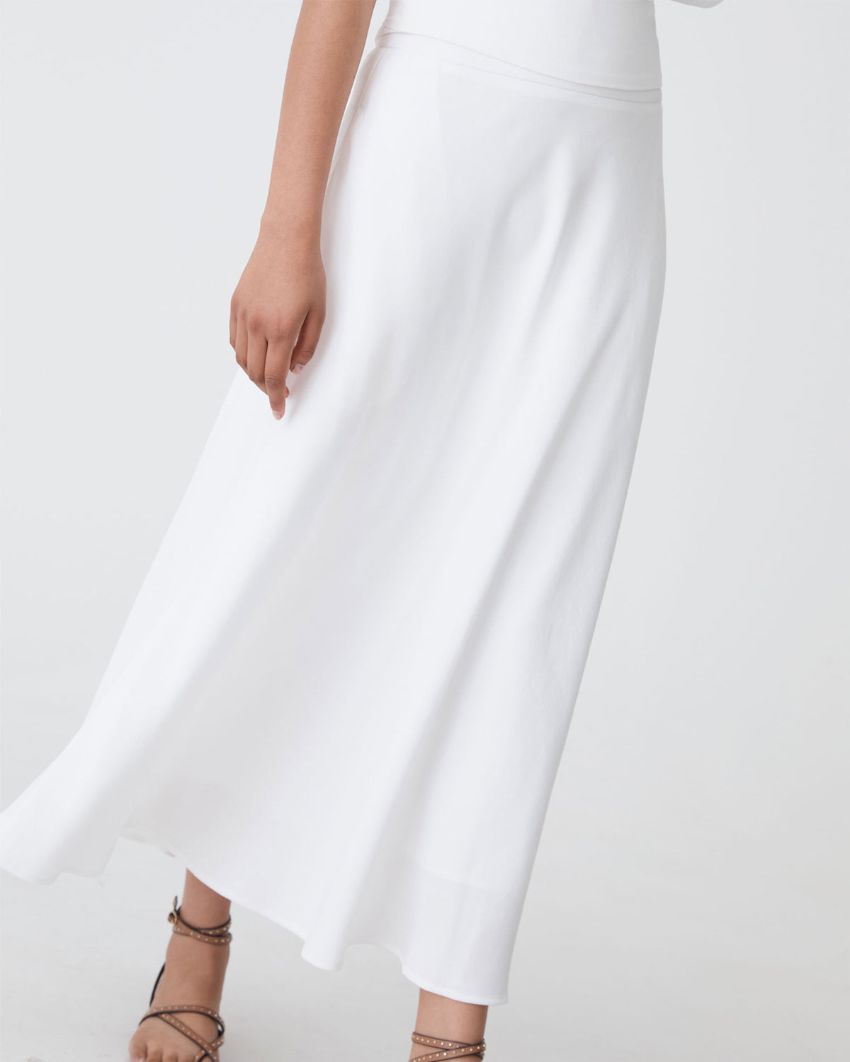 Goulbury A-Line Midi Skirt in ivory — close-up view 2