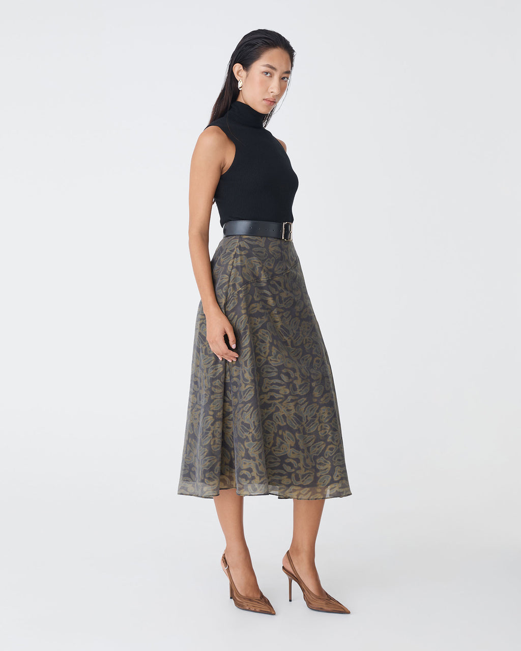 Imogen Printed Panel Skirt in olive abstract — side view