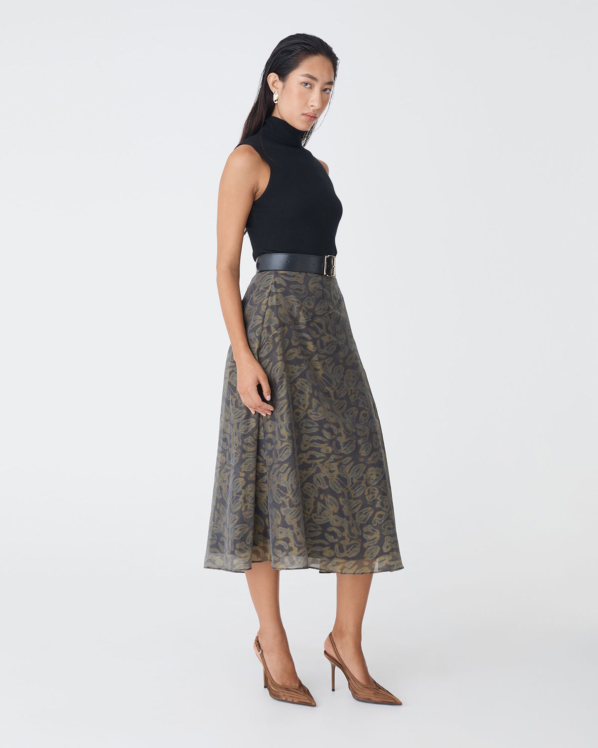 Imogen Printed Panel Skirt in olive abstract — side view