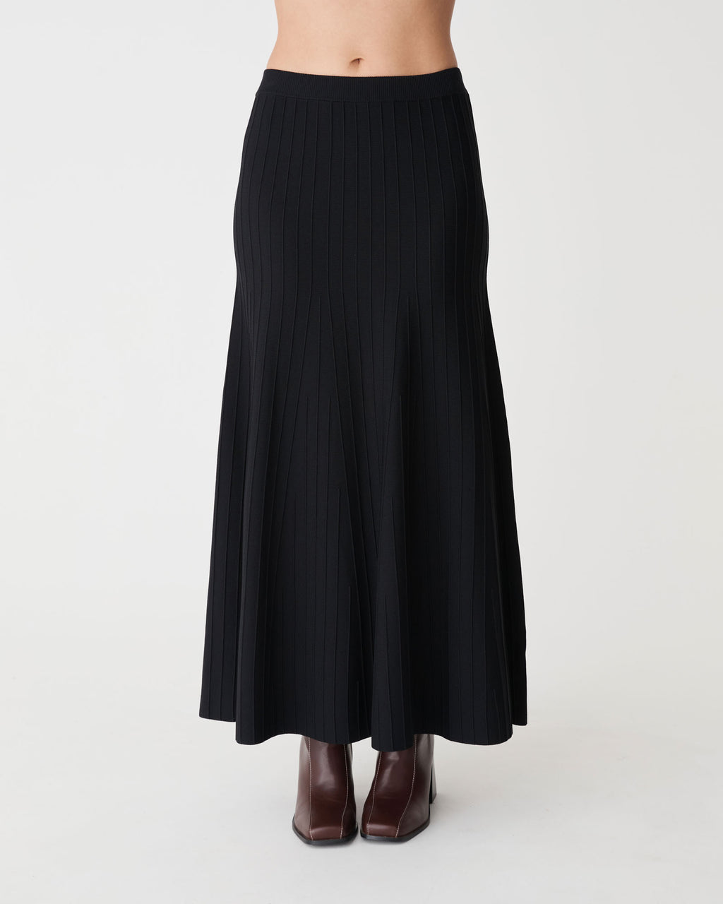 Nevaeh A-Line Knit Skirt in black — close-up view