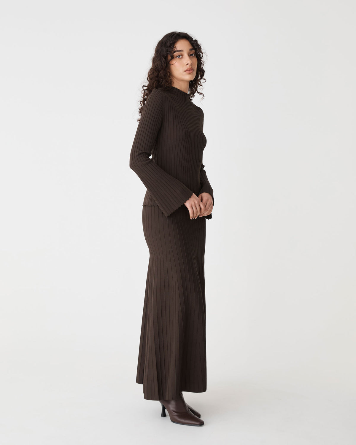 Nevaeh A-Line Knit Skirt in chocolate — side view