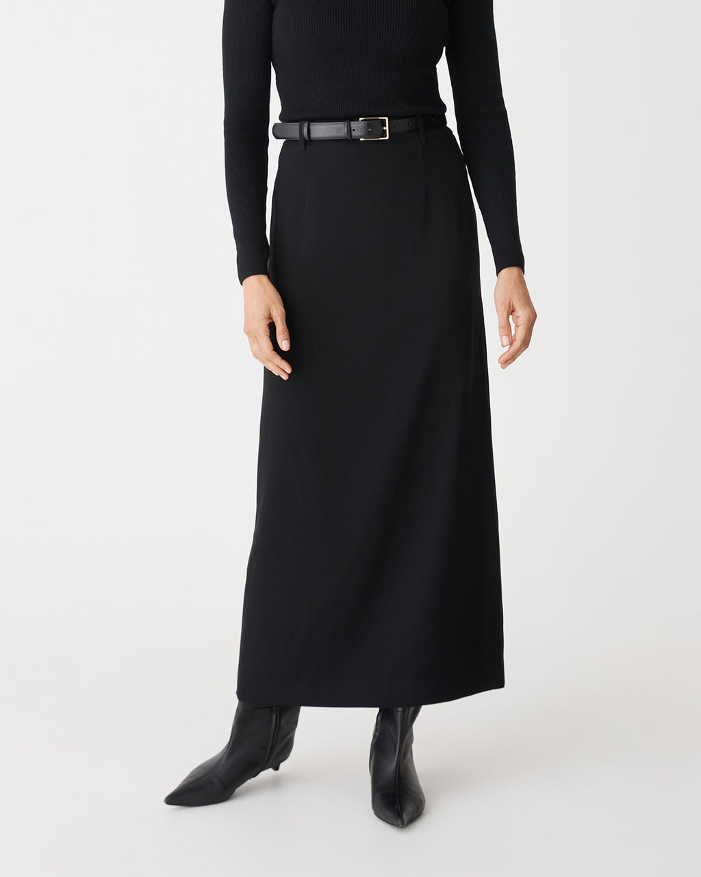Kaitlyn Crepe Column Skirt in black — close-up view