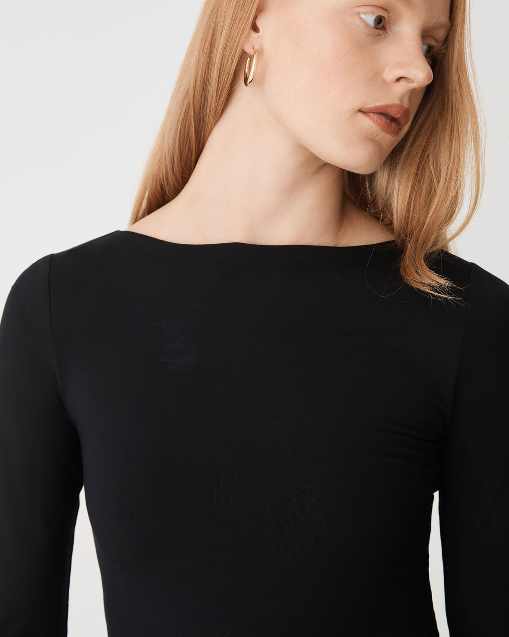 Simone Bamboo Bodysuit in black — fabric detail