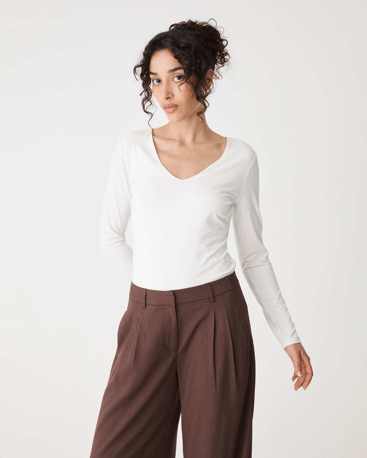 Isla V-Neck Bamboo Top in ivory — close-up view