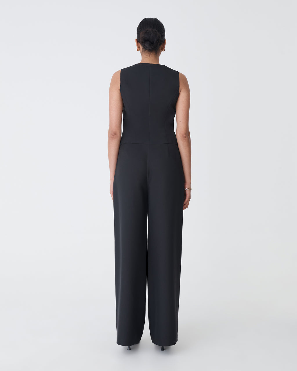 Dakota V-Neck Vest in black — back view
