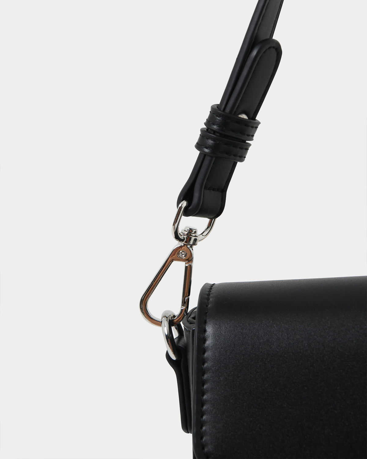 Rebeca Cross Body Bag in black — view 6