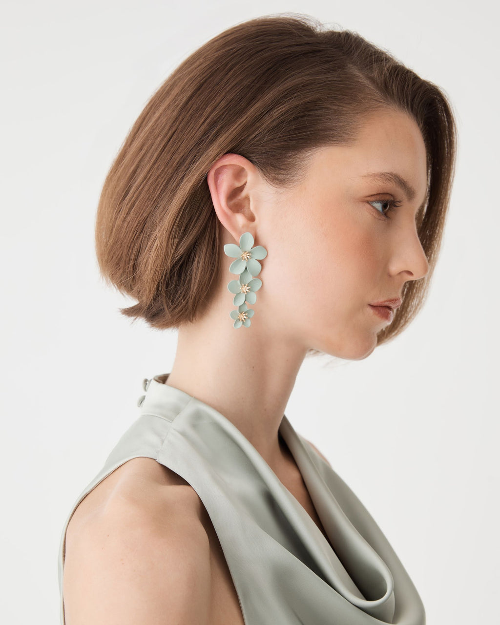 Lina Bloom Drop Earrings