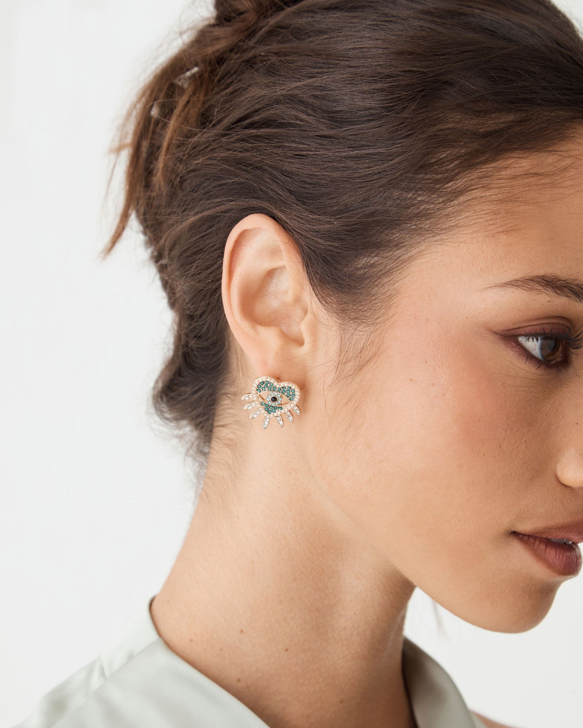 Betty Heart Eye Earrings