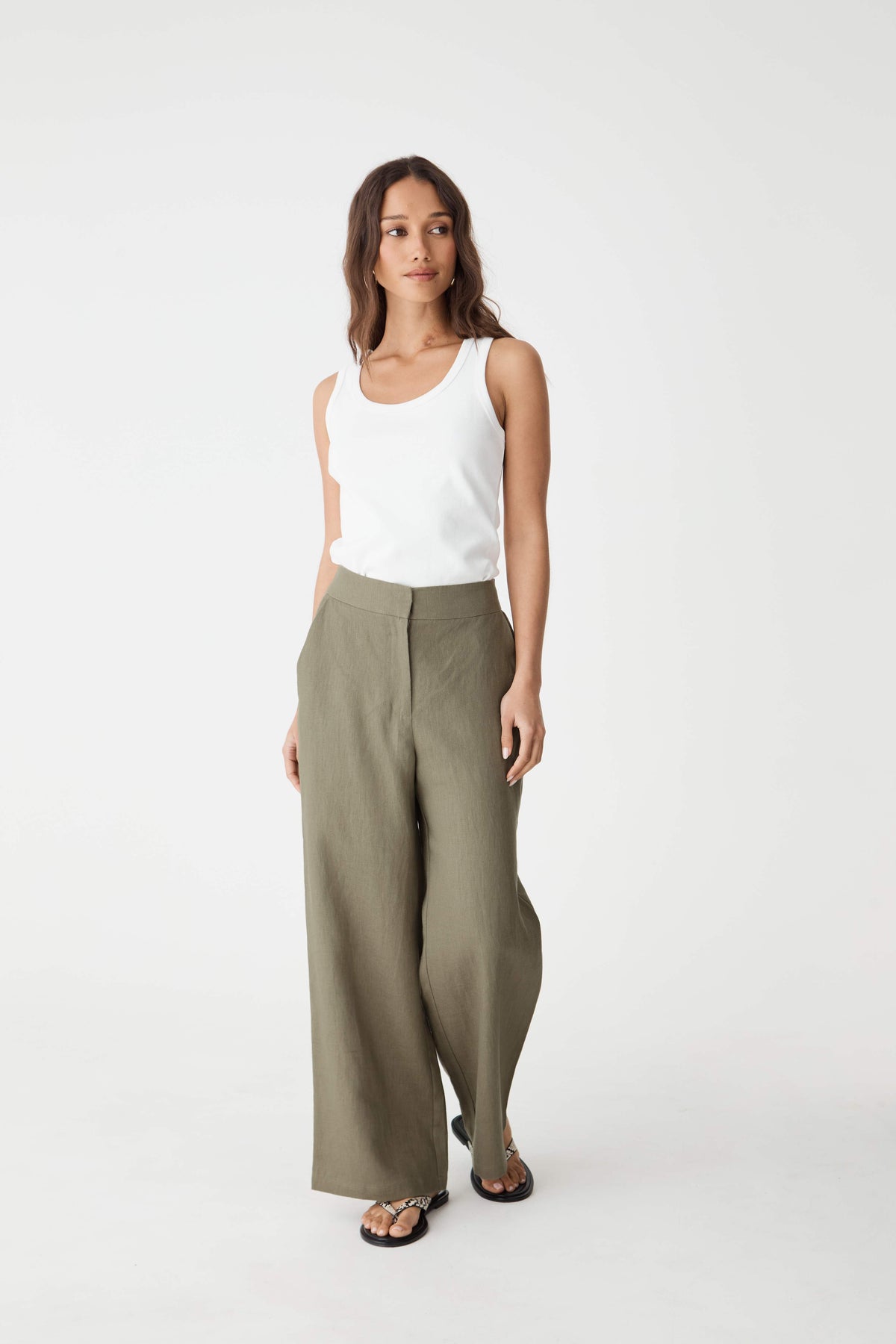 Ami Linen Elastic Back Pants