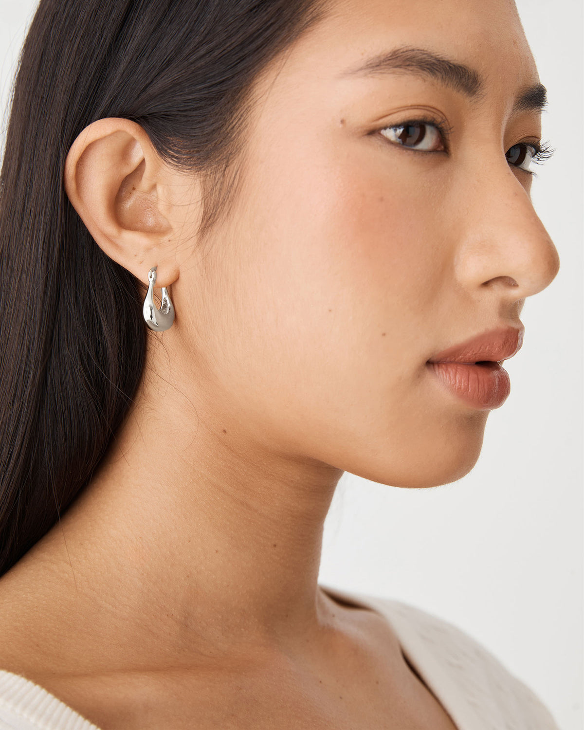 Mariana Hoop Earrings in silver — fabric detail