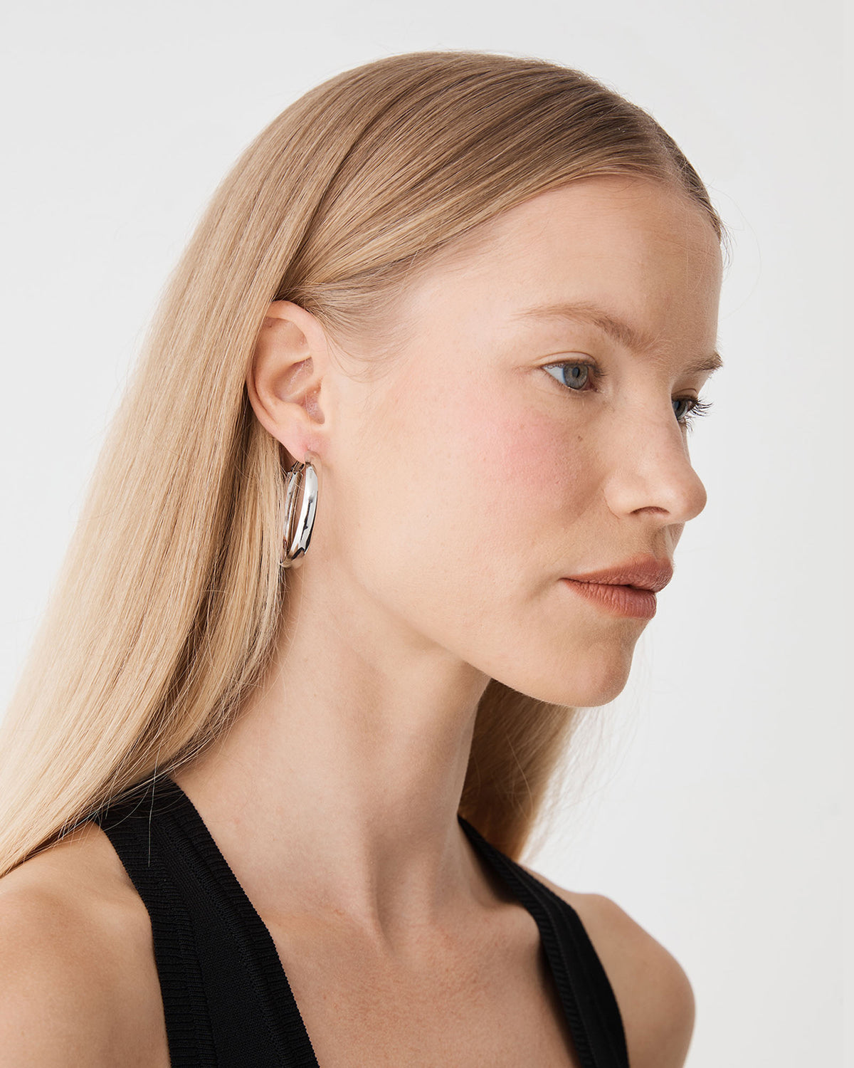 Aurelia Hoop Earrings in silver — side view 2