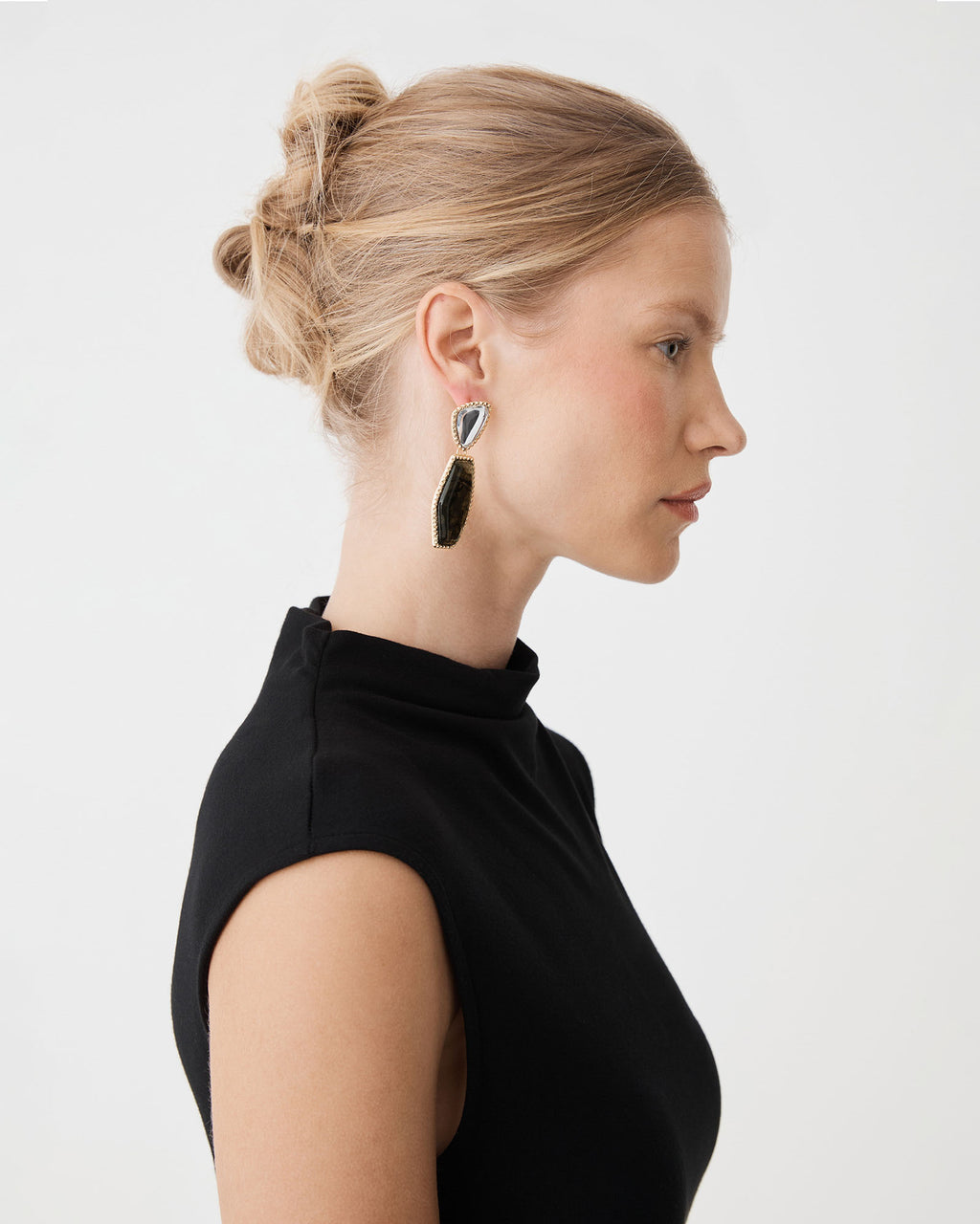 Nora Statement Earrings in gold — fabric detail 2
