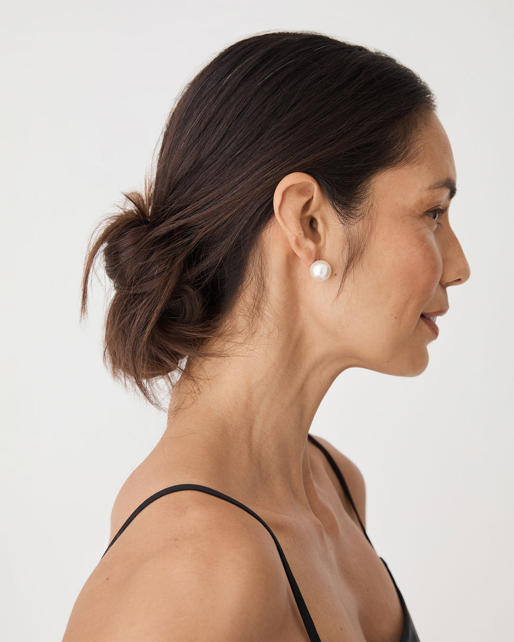 Pepa Pearl Stud Earrings in pearl — fabric detail 3