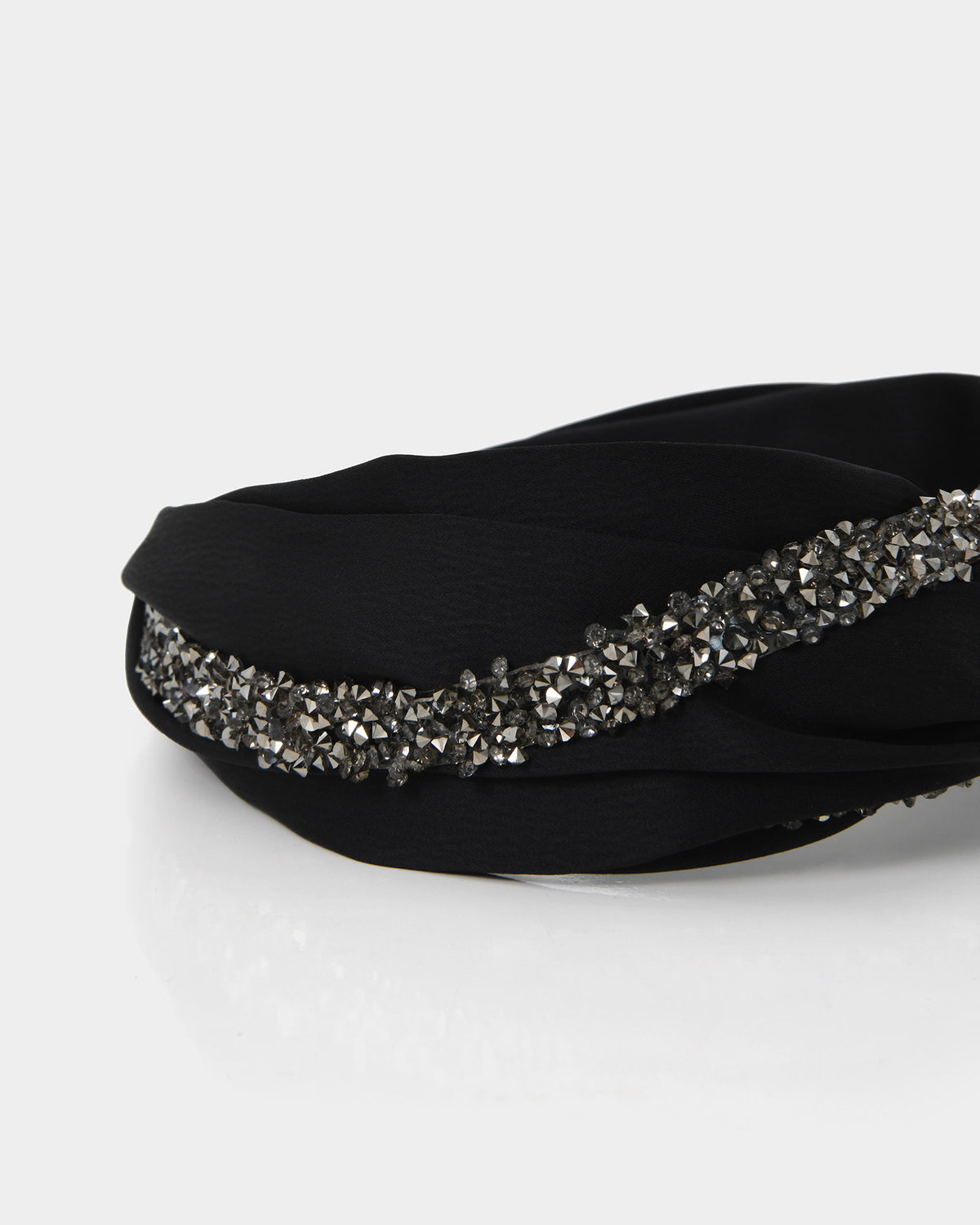 Tara Headband in black — fabric detail 3